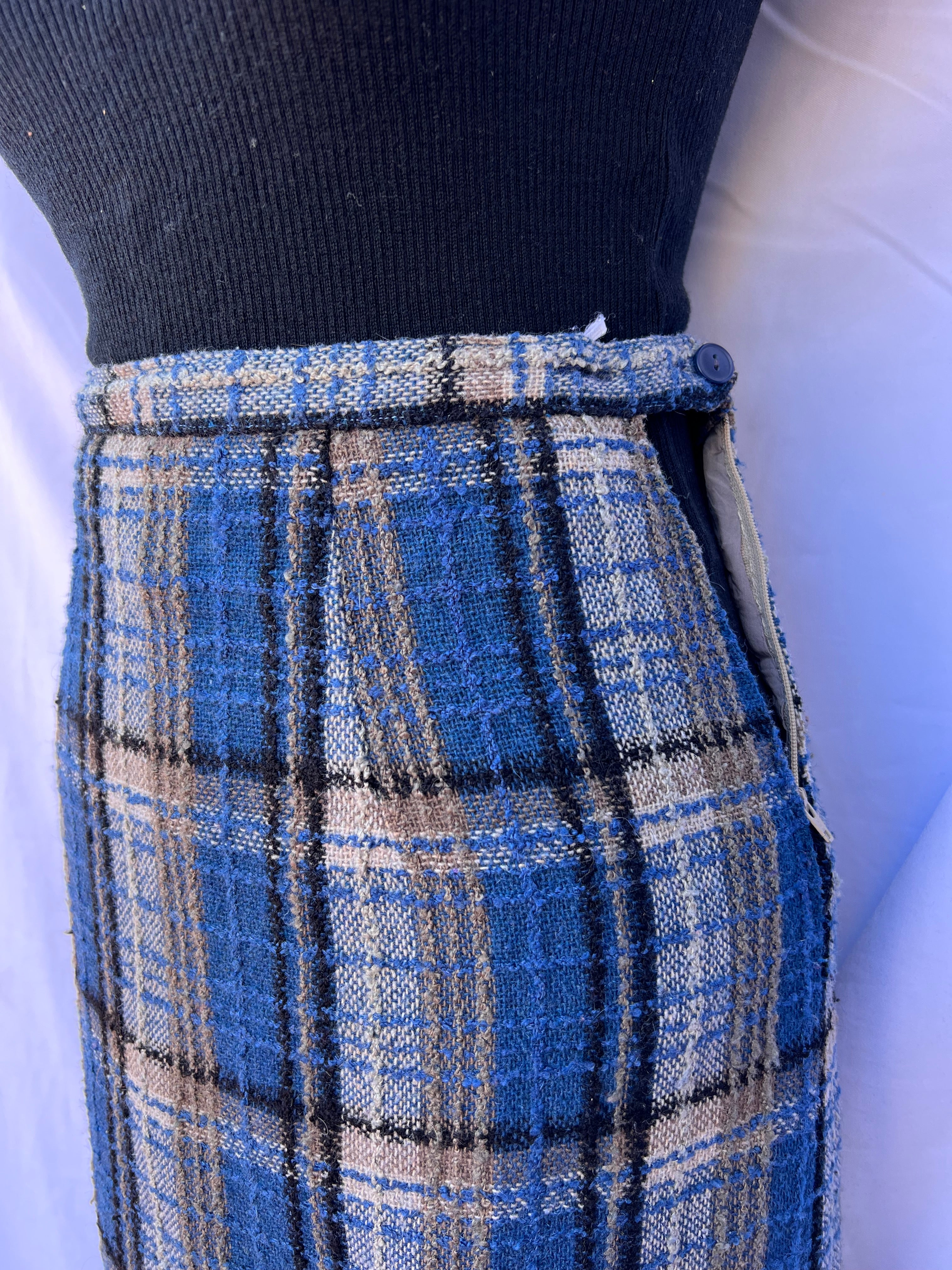 Preloved Winter Skirt (28-30)