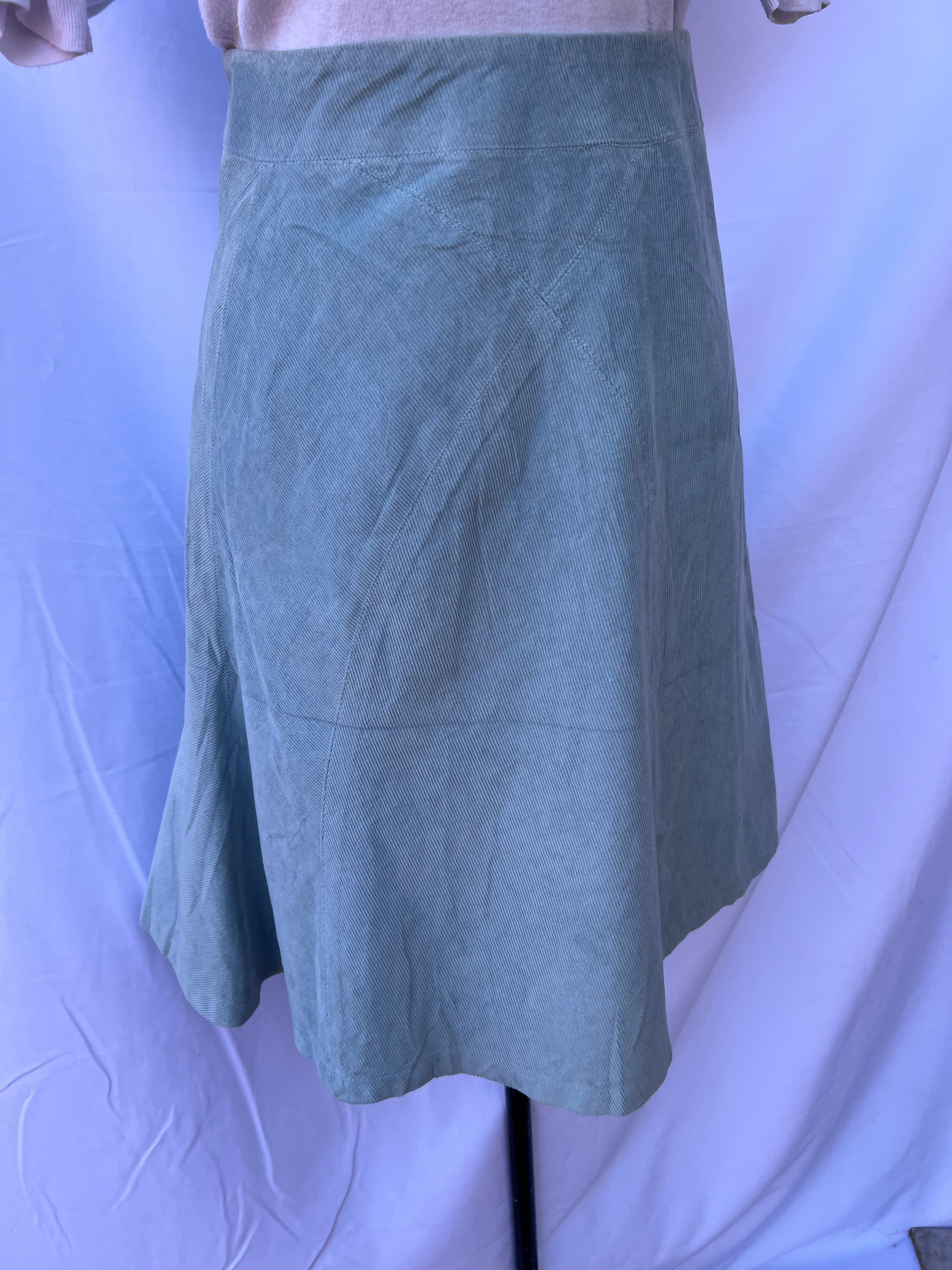 Preloved Corduroy Skirt (34)