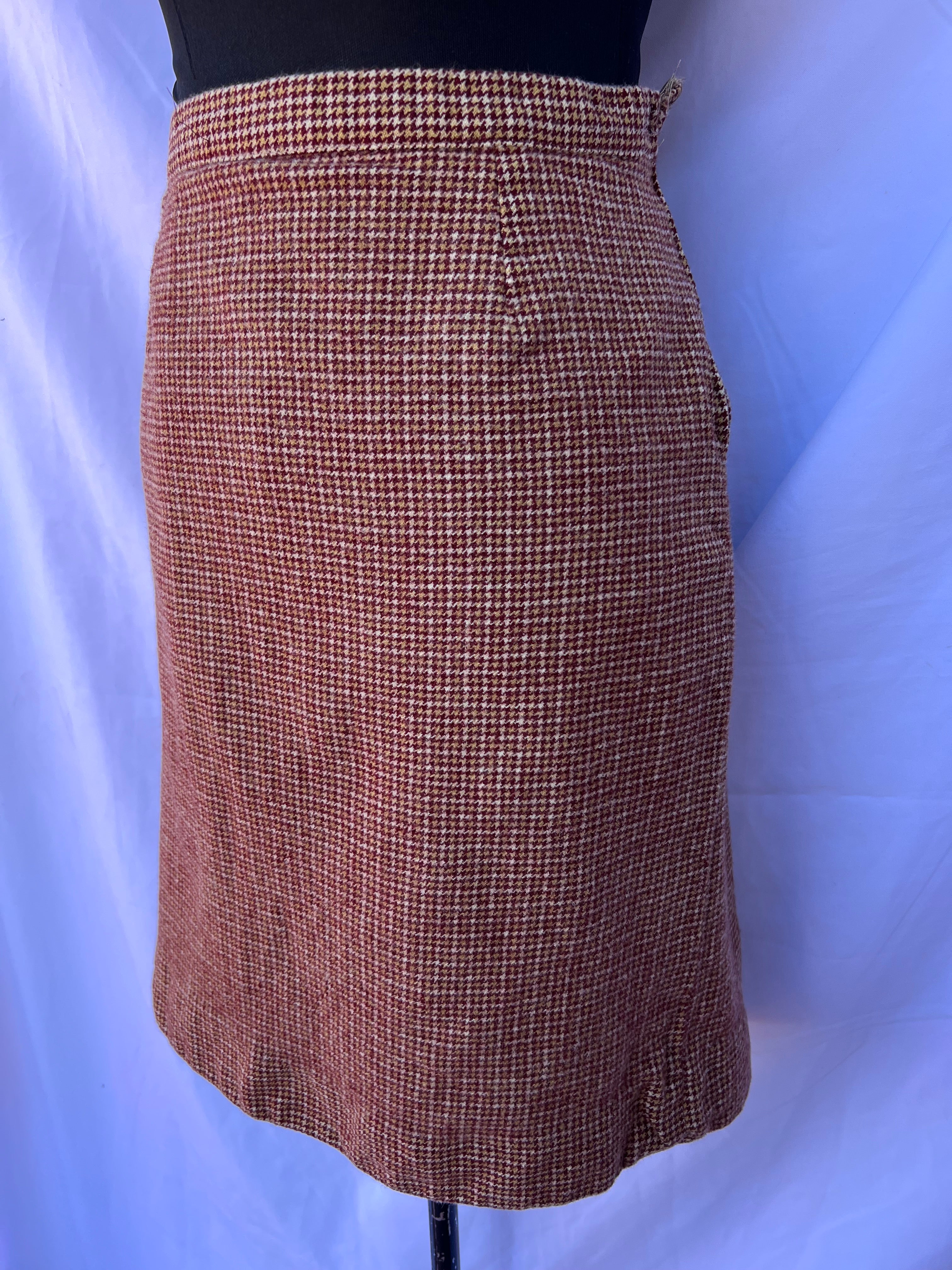 Preloved Winter Skirt (32-34)