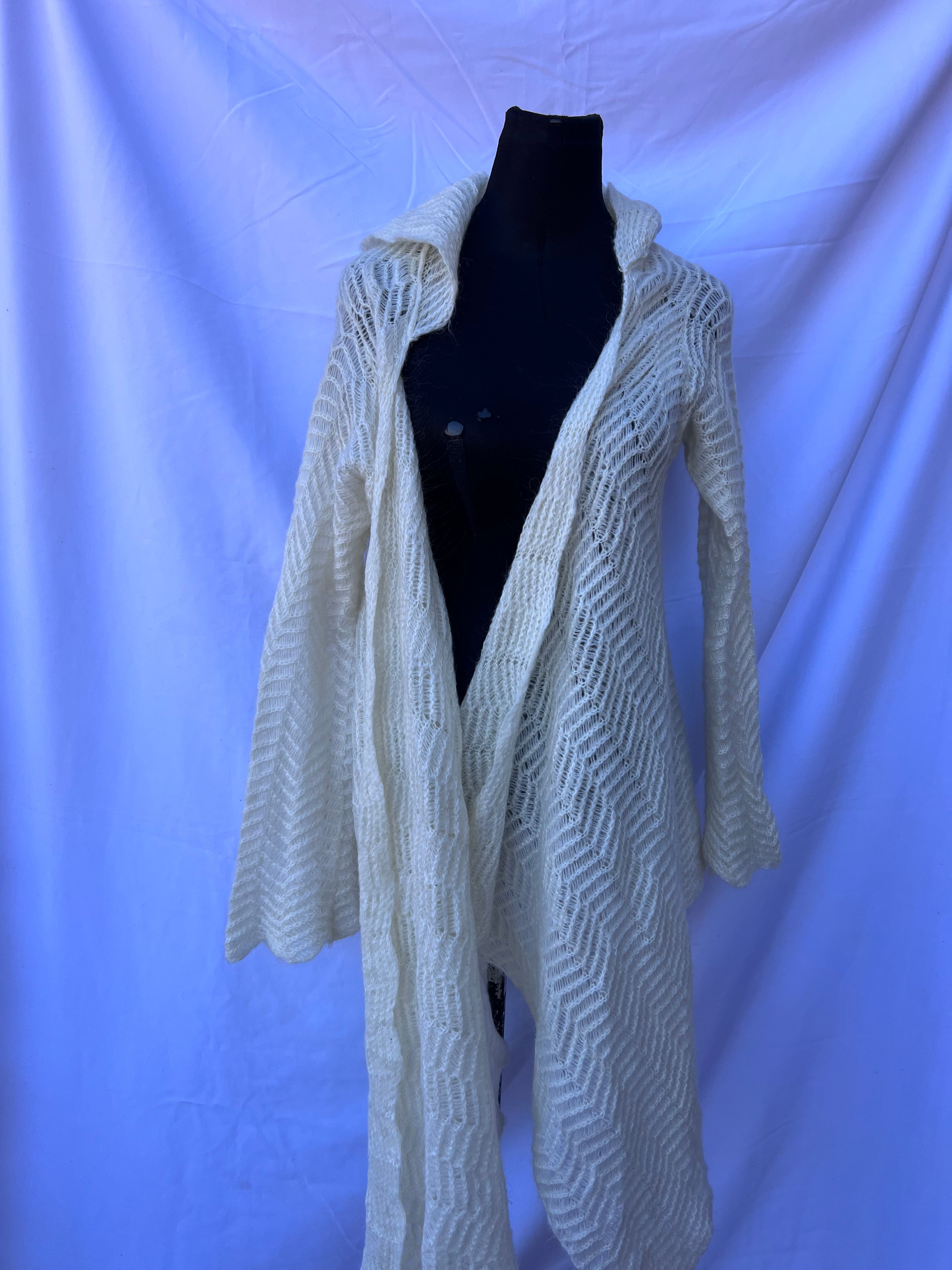 Preloved Cardigan (S-M)
