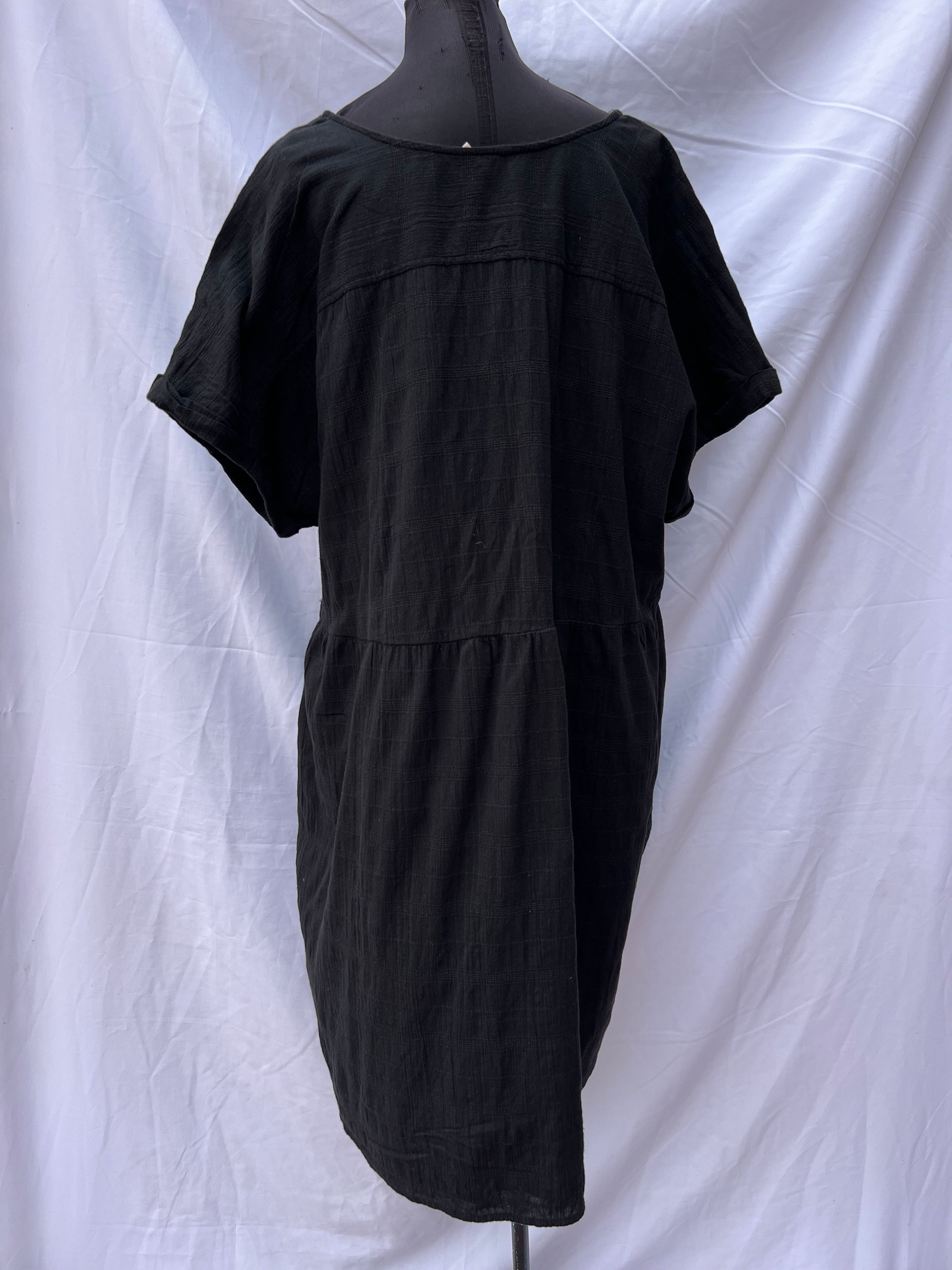Preloved Dress (40)