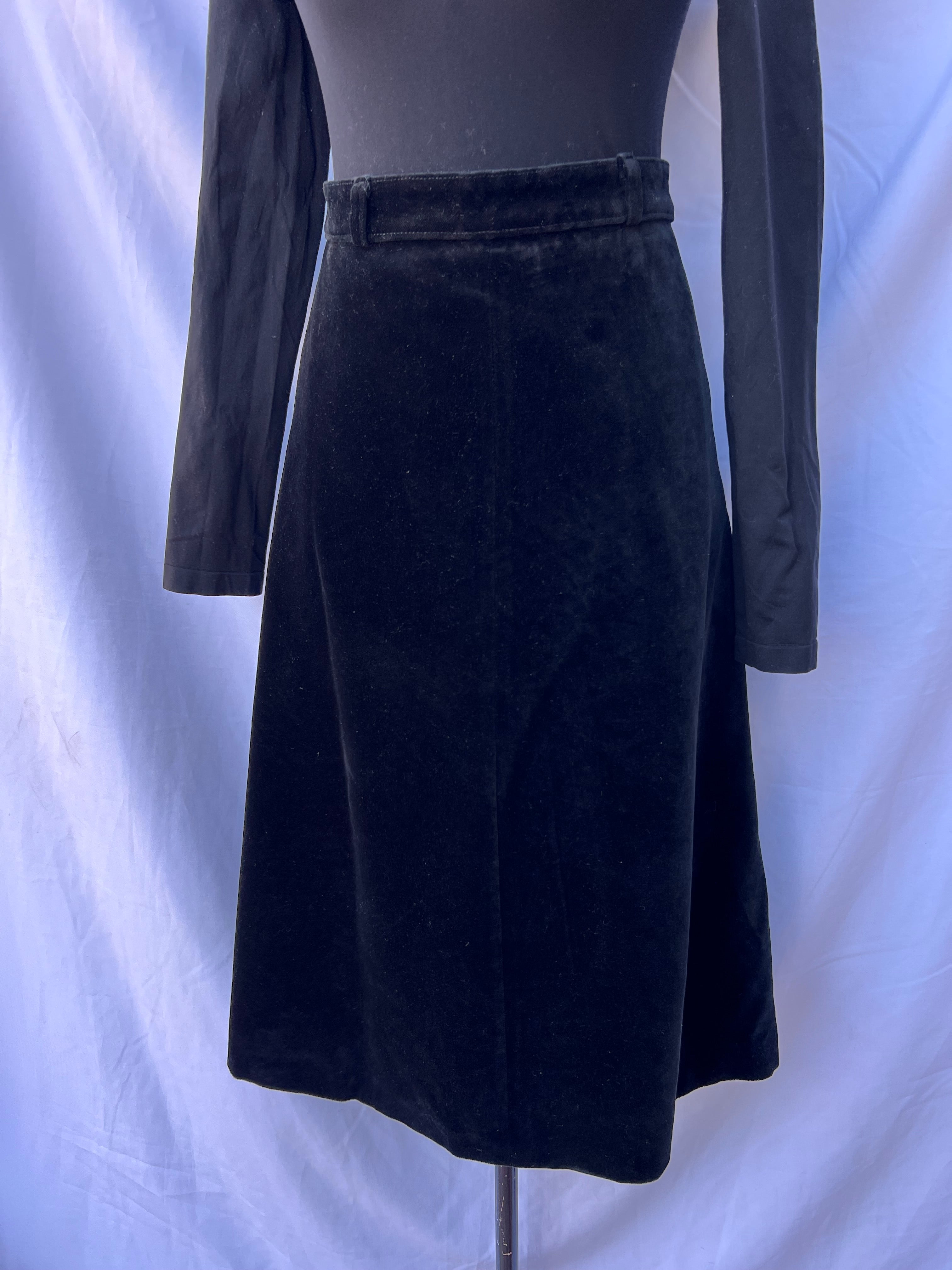 Preloved Winter Skirt (28-30)