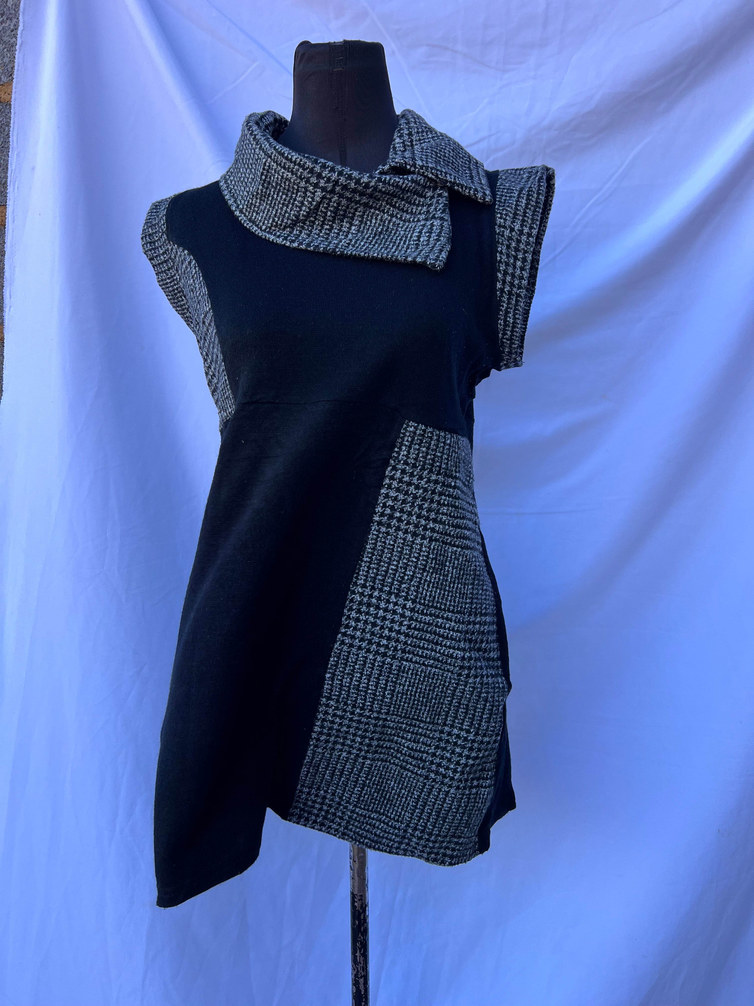 Preloved Winter Dress (30-32)