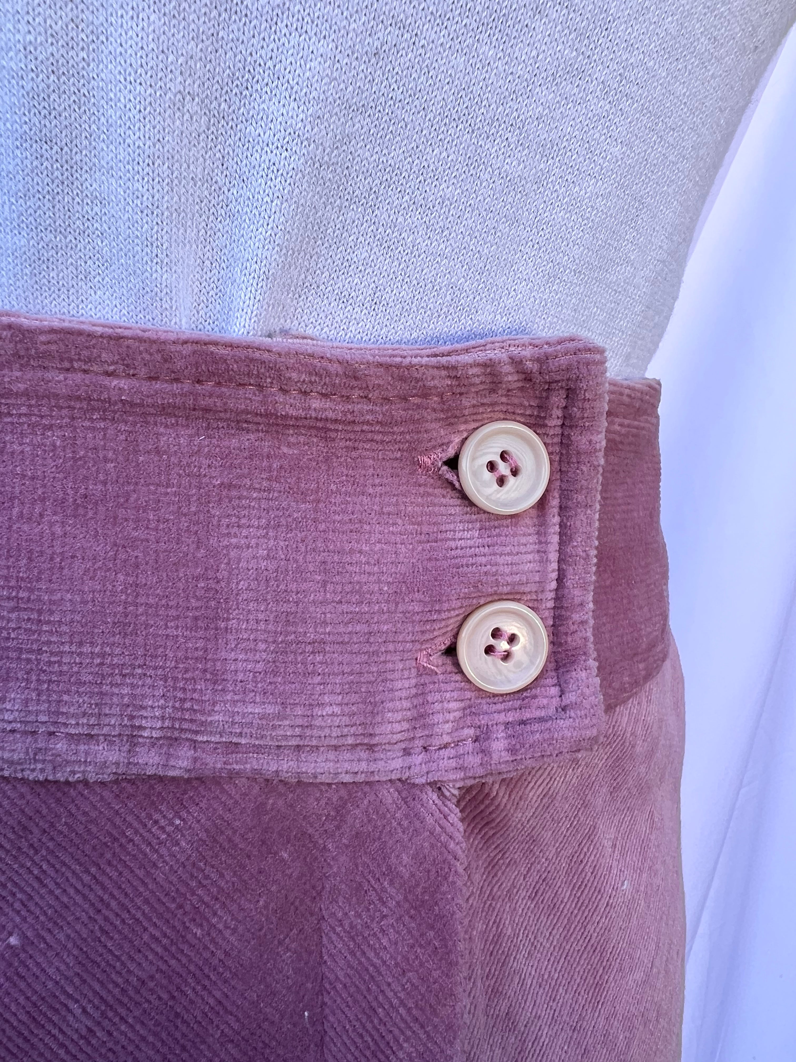 Preloved Corduroy Skirt (34)